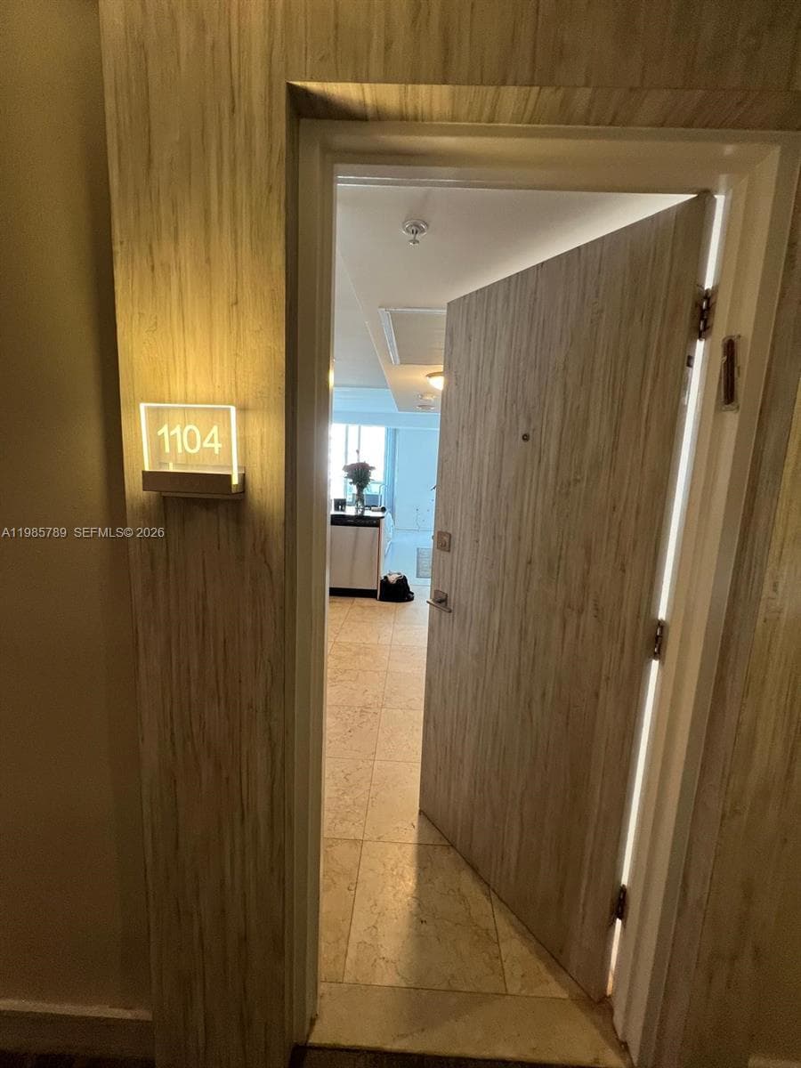 10275 Collins Ave 1104 photo 13