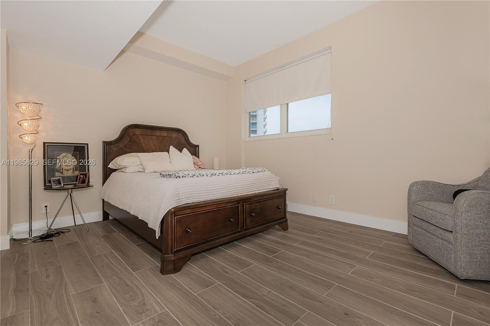 3001 Ocean Dr 1639 photo 2