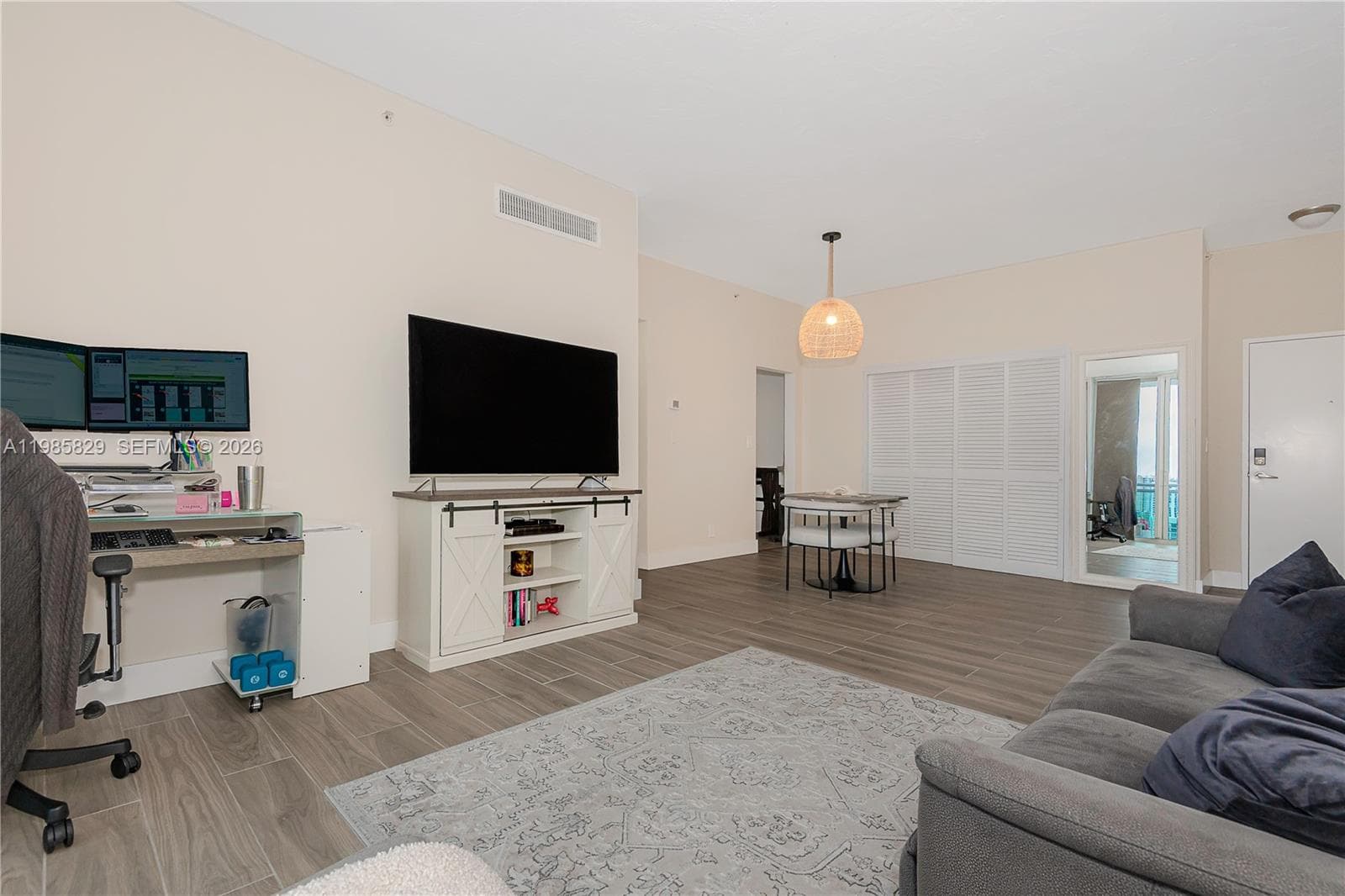 3001 Ocean Dr 1639 photo 1