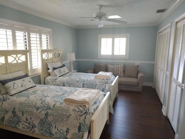 765 SW Rustic Circle photo 20