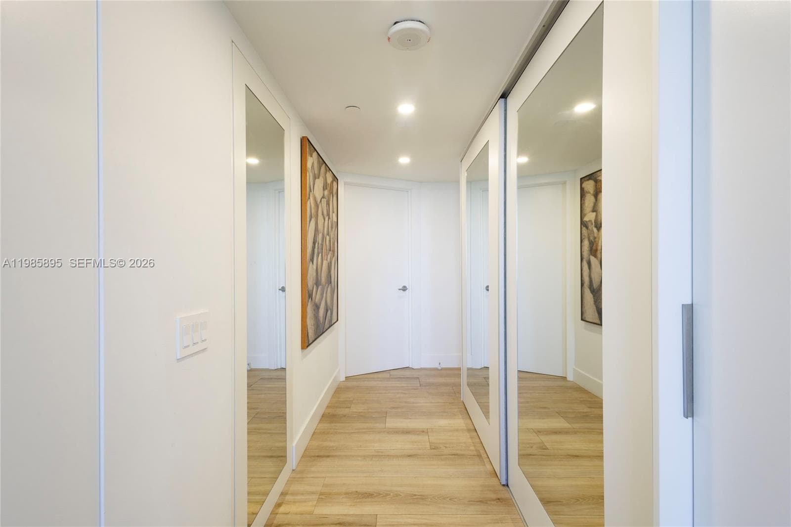 3640 Yacht Club Dr 1701 photo 13