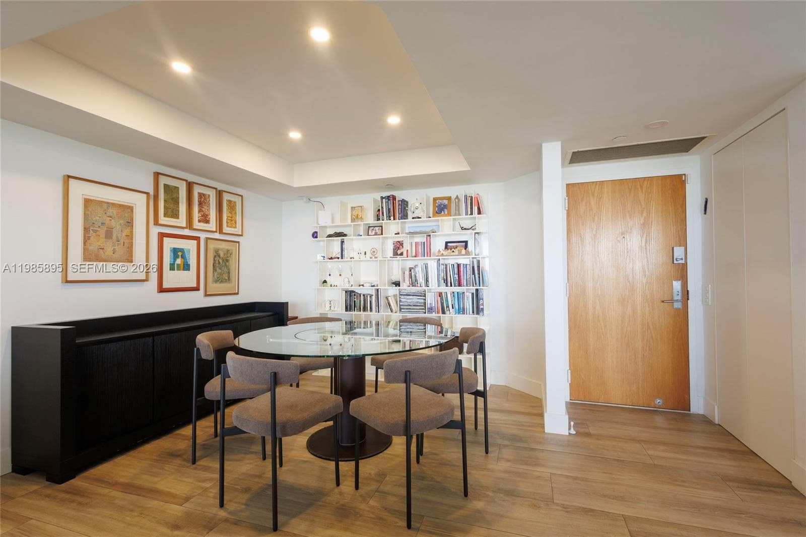 3640 Yacht Club Dr 1701 photo 7