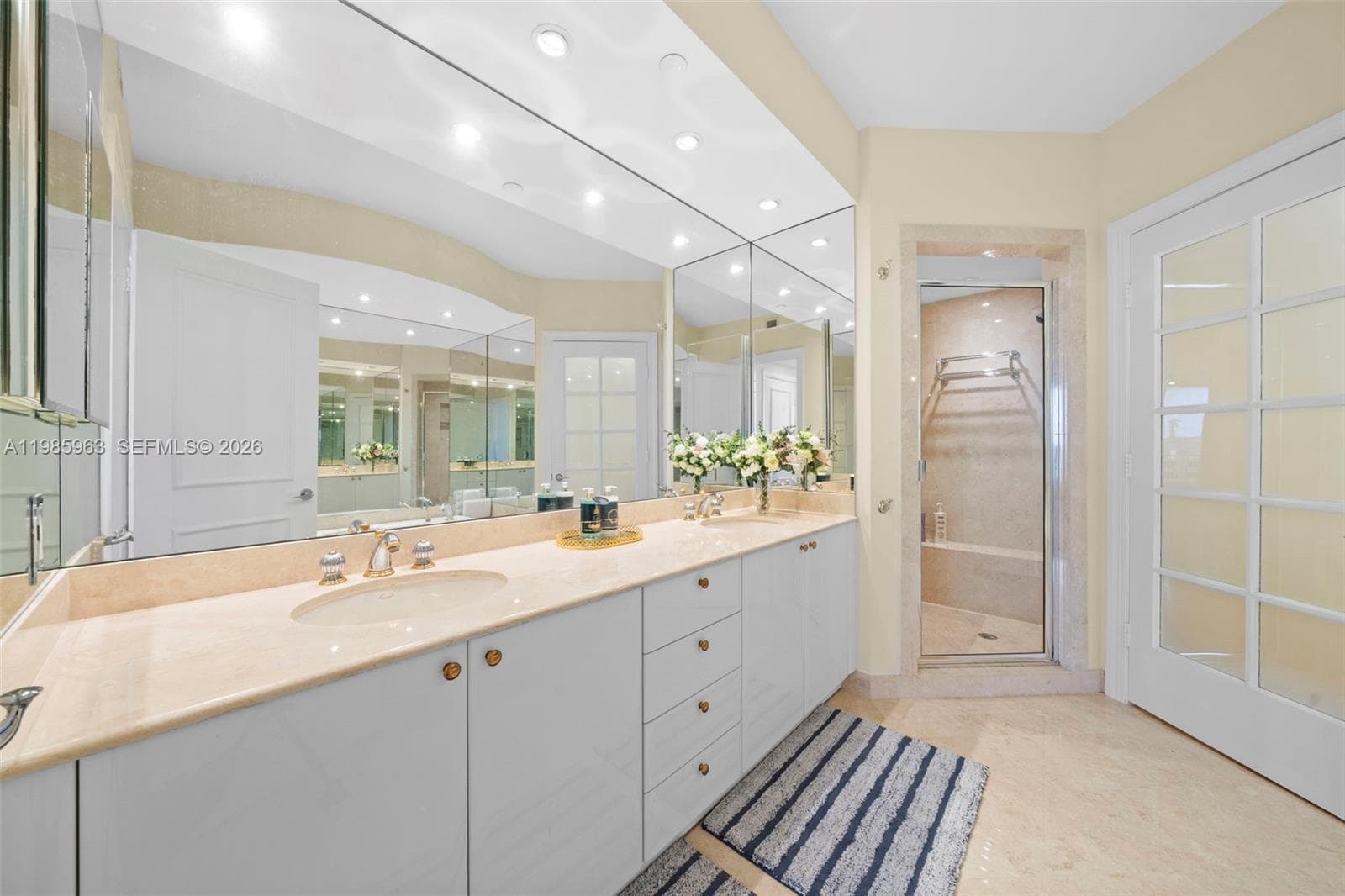 781 Crandon Blvd 1802 photo 16