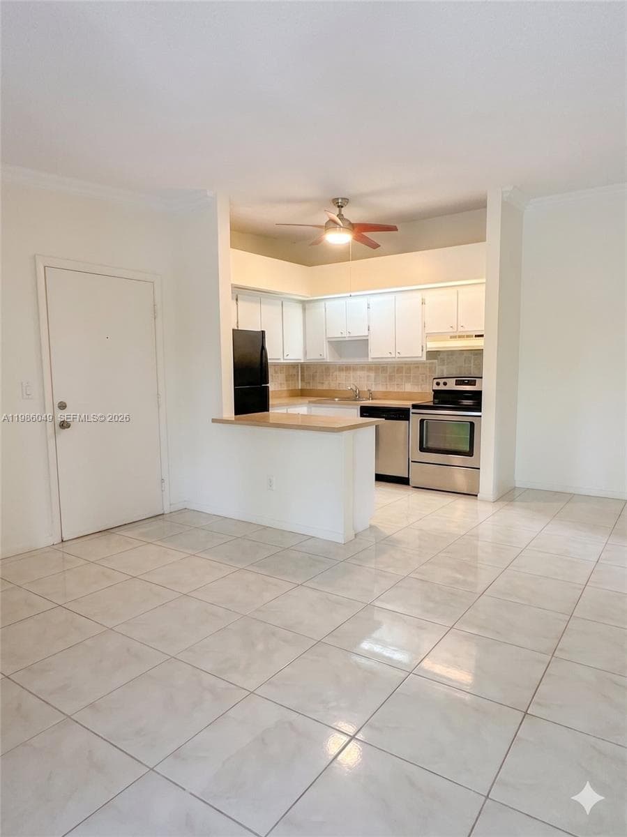 15500 Lakes Of Delray Blvd 207 photo 3