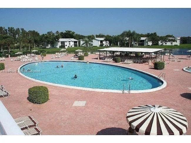 15500 Lakes Of Delray Blvd 207 photo 20