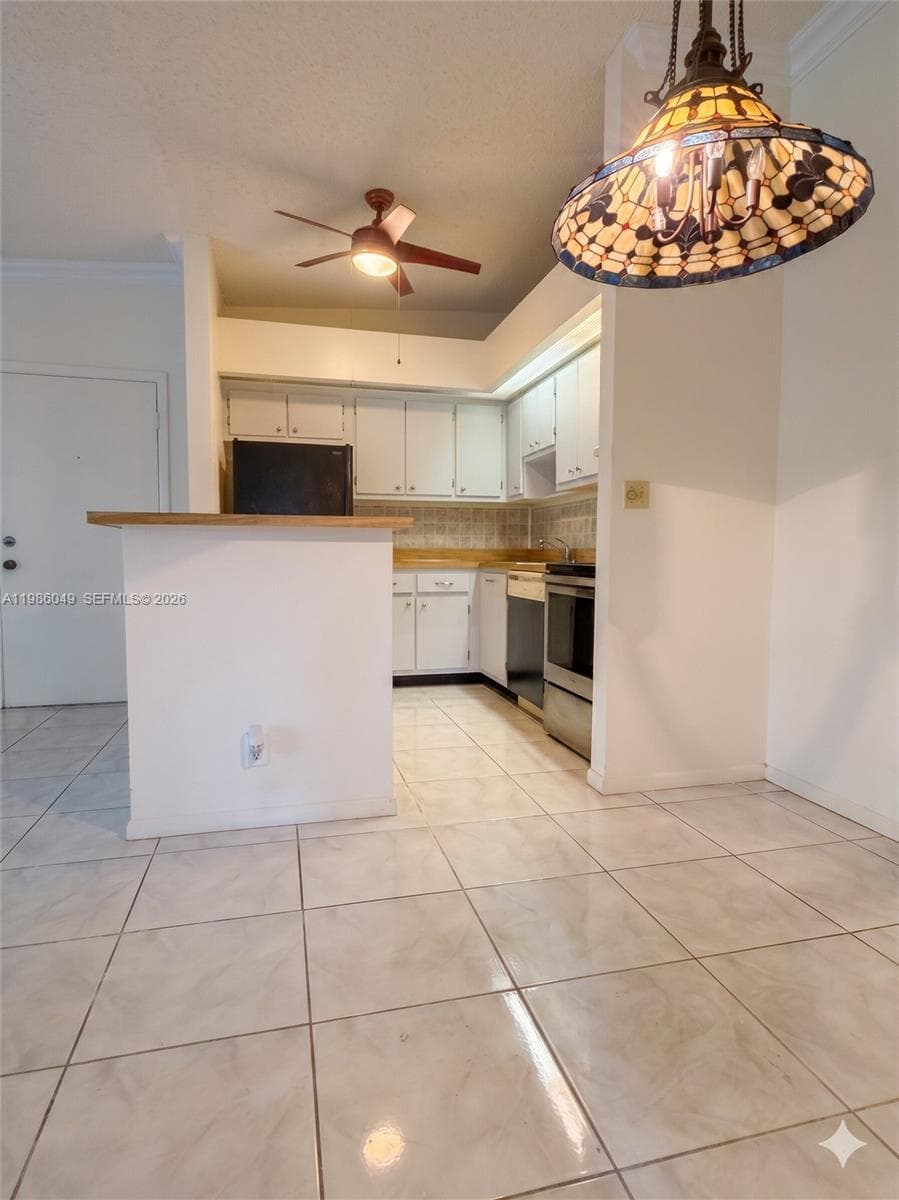 15500 Lakes Of Delray Blvd 207 photo 4