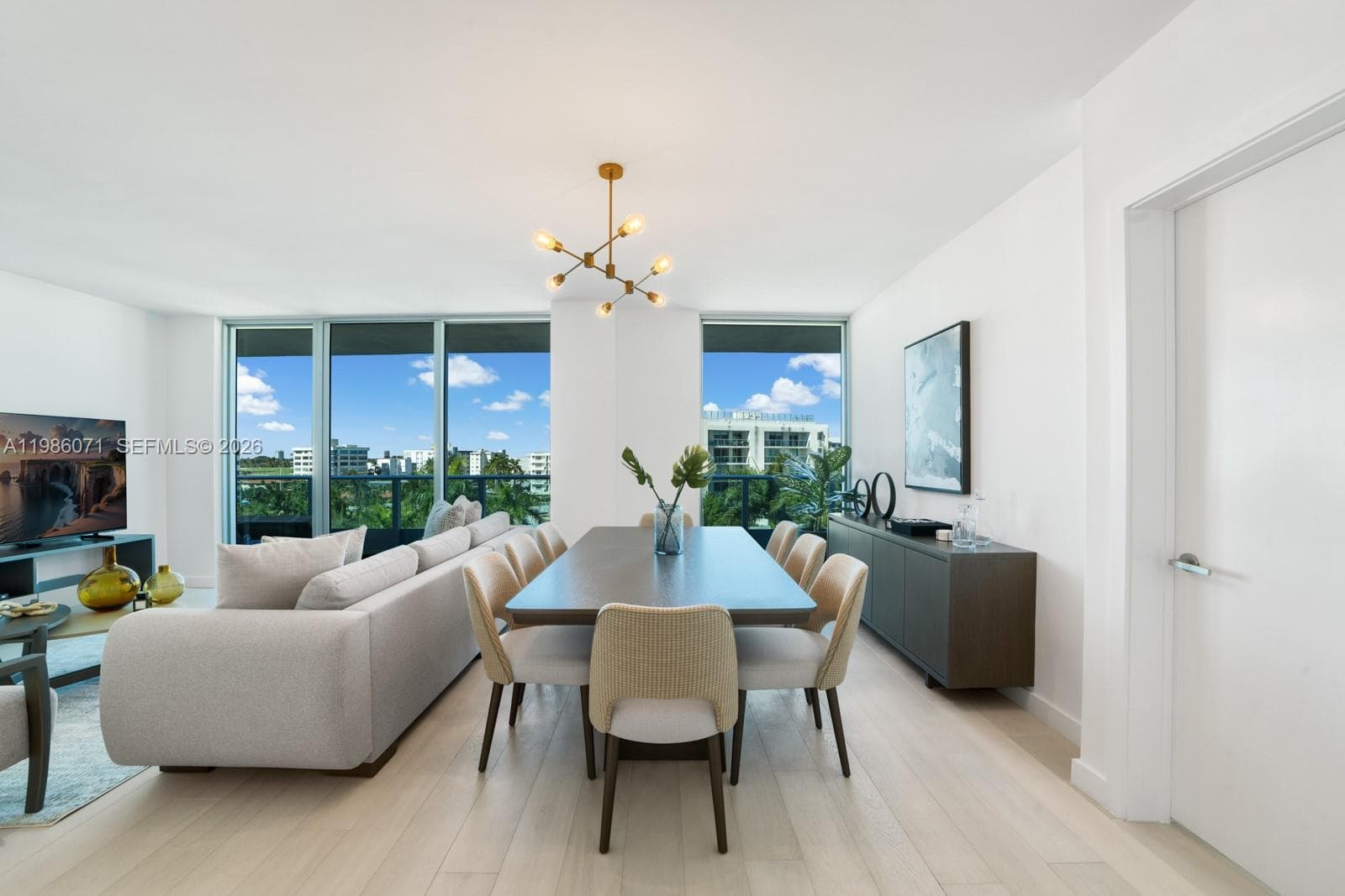 9221 E Bay Harbor Drive 610 photo 2