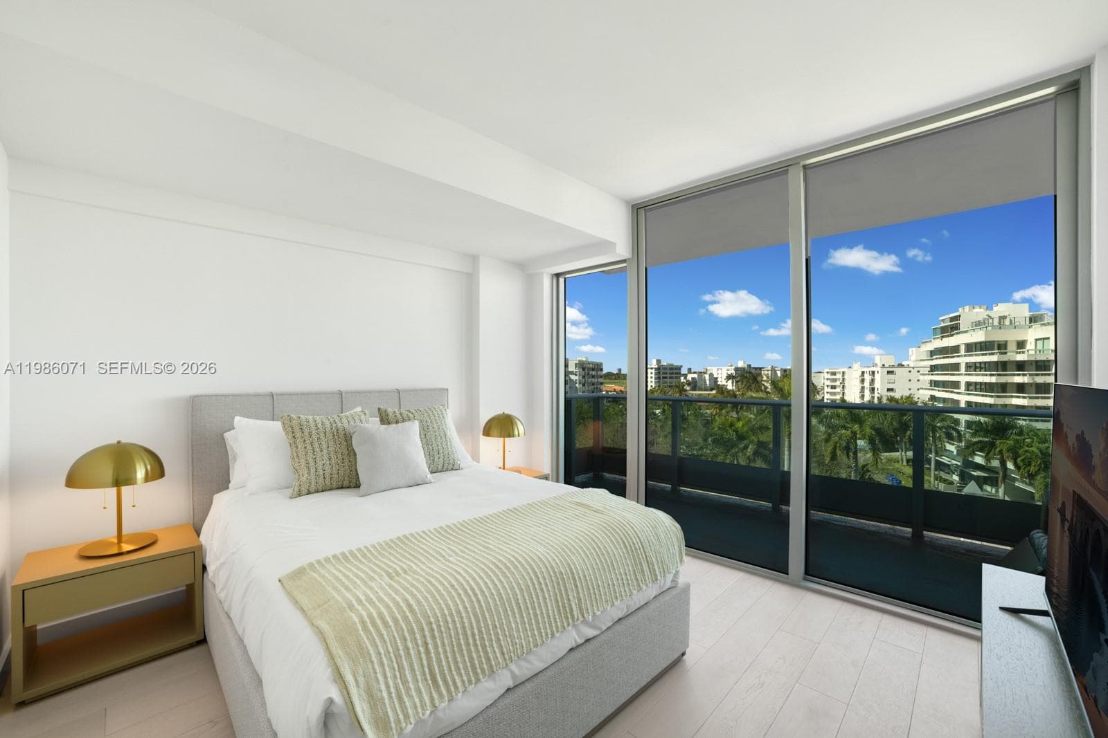 9221 E Bay Harbor Drive 610 photo 16