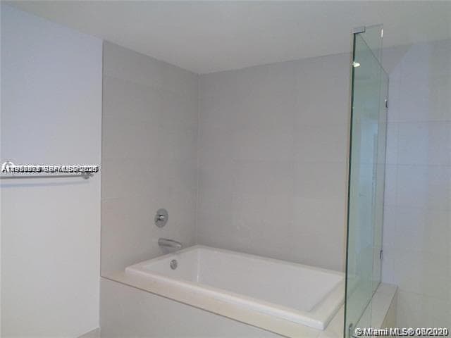 2600 Hallandale Beach Blvd T301 photo 9