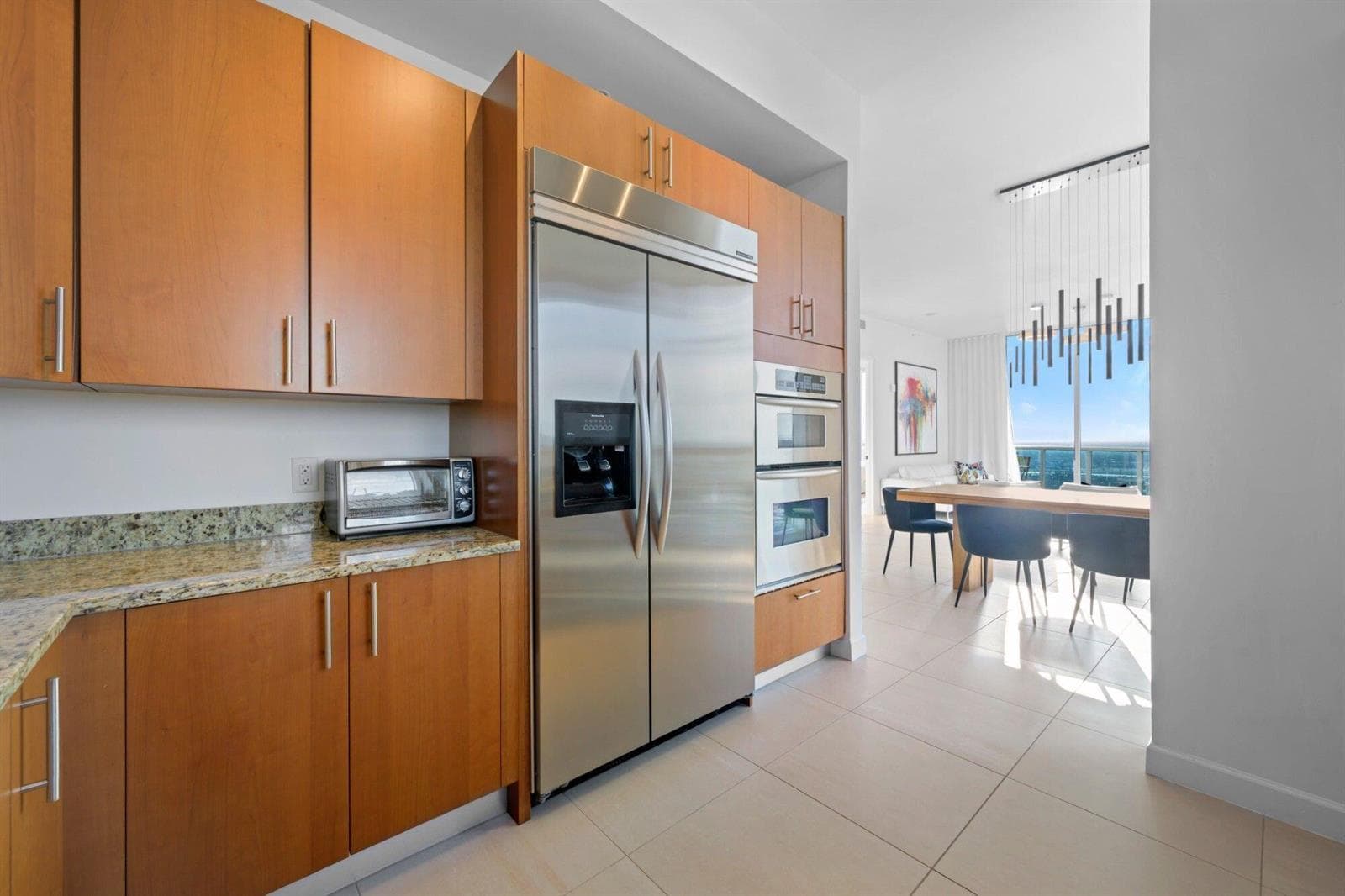 1945 S Ocean Drive Ph 2808 photo 6
