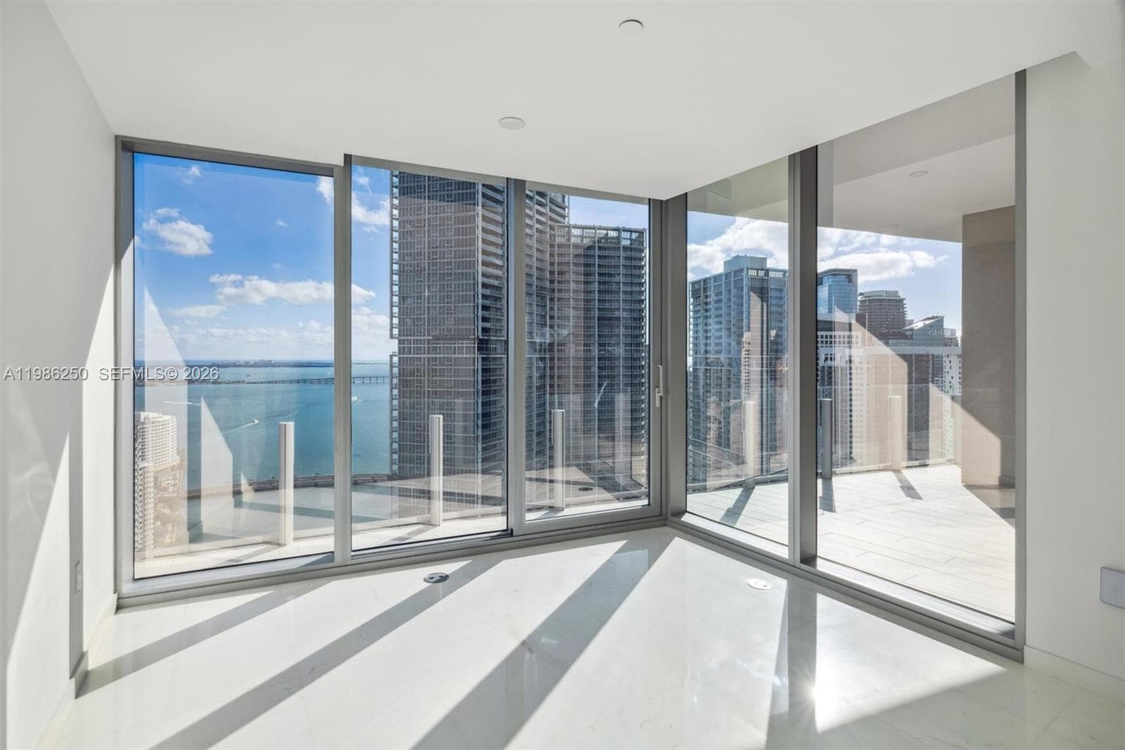 300 Biscayne Boulevard Way 3805W photo 17