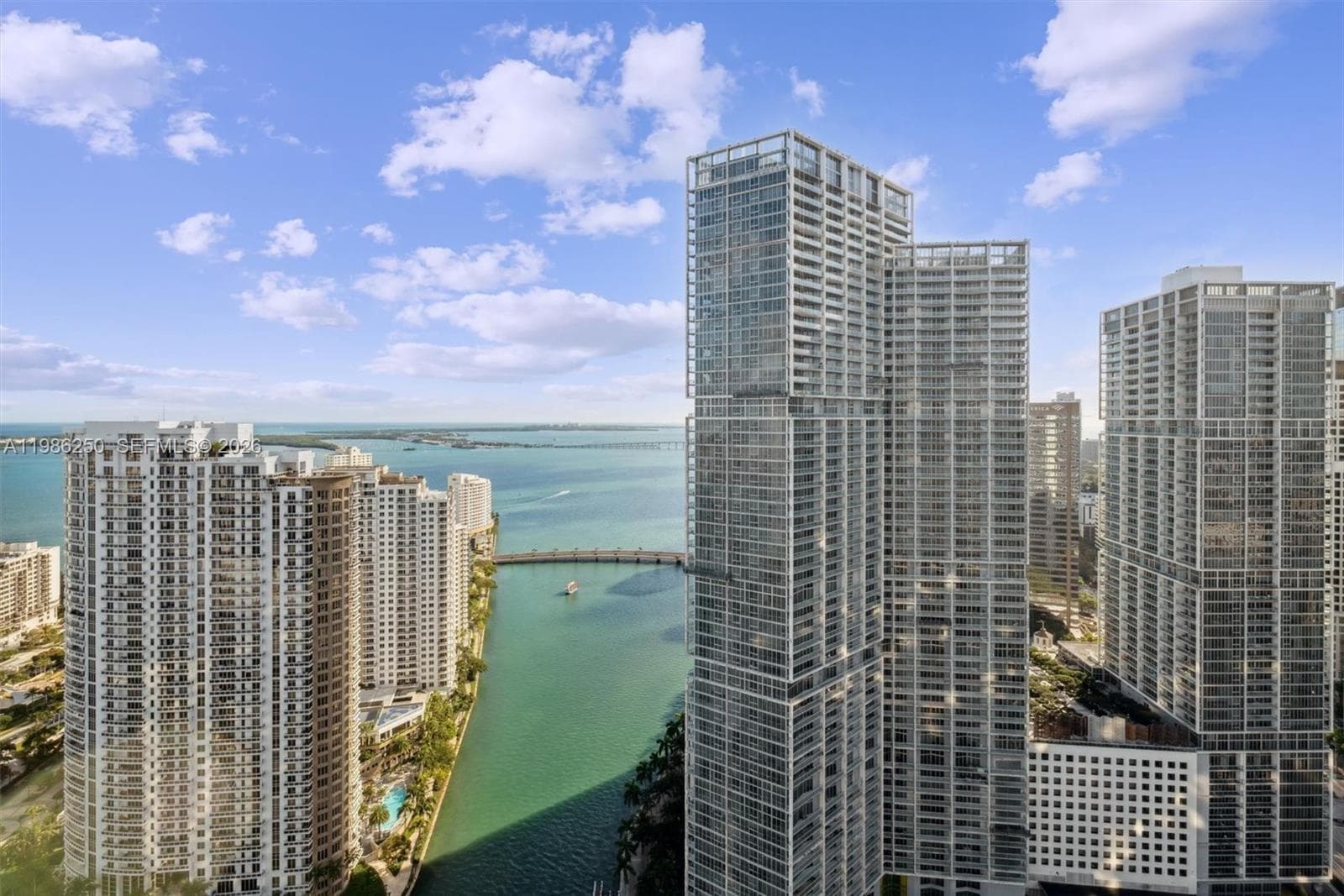 300 Biscayne Boulevard Way 3805W photo 22