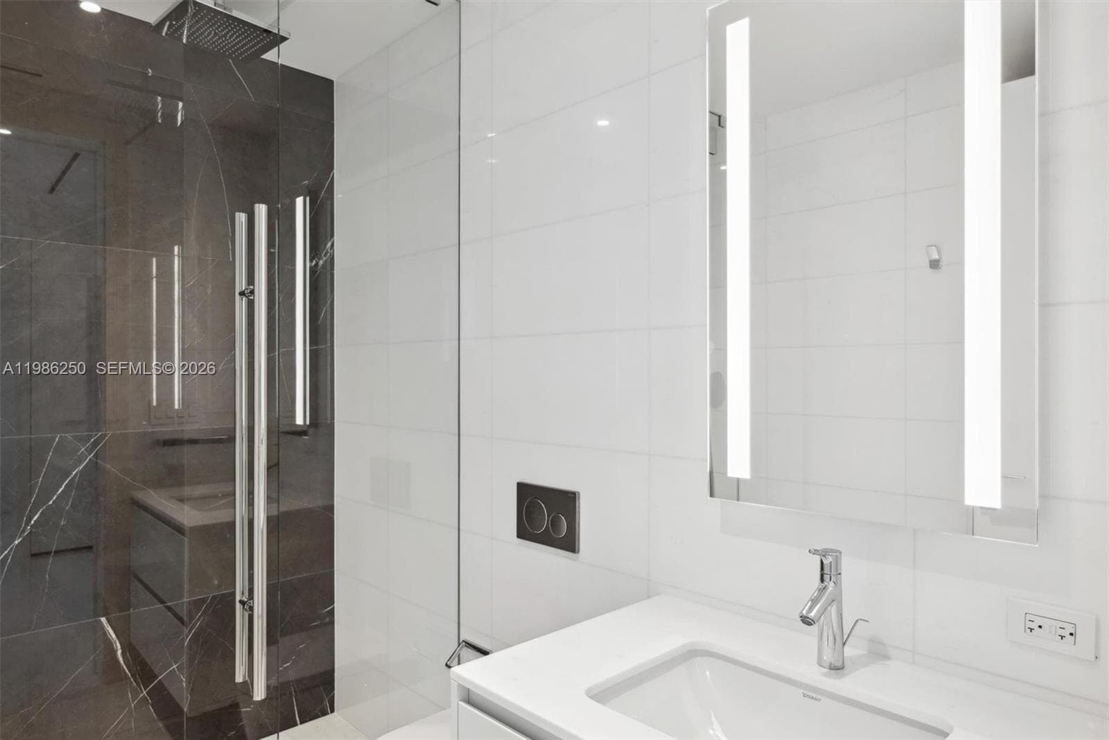 300 Biscayne Boulevard Way 3805W photo 11