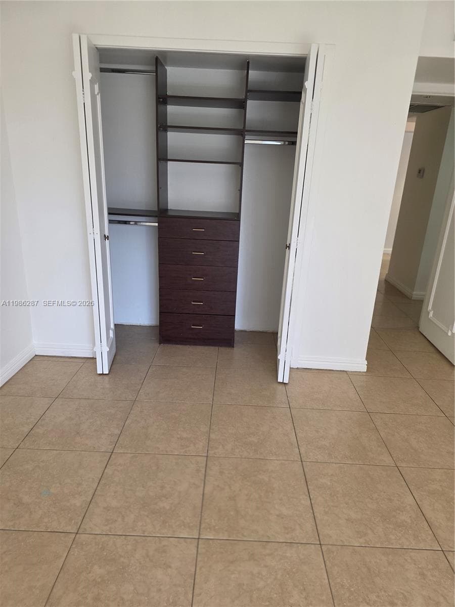 19355 Turnberry Way 2E photo 12