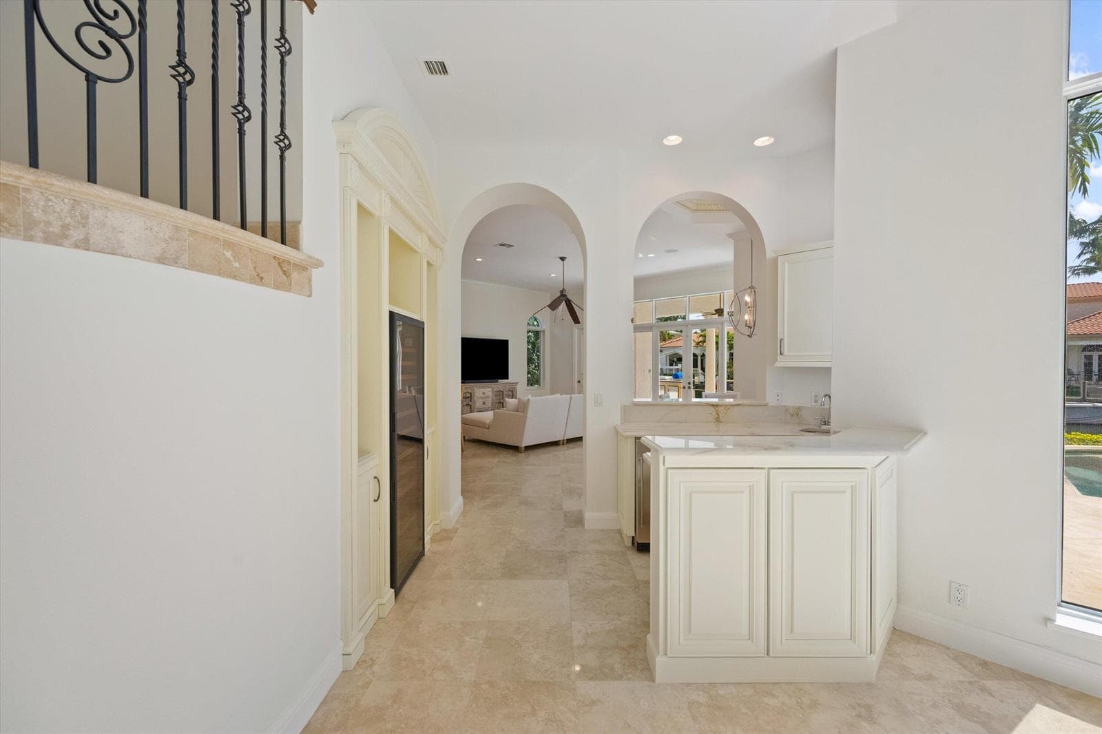 788 Harbour Isles Place photo 15