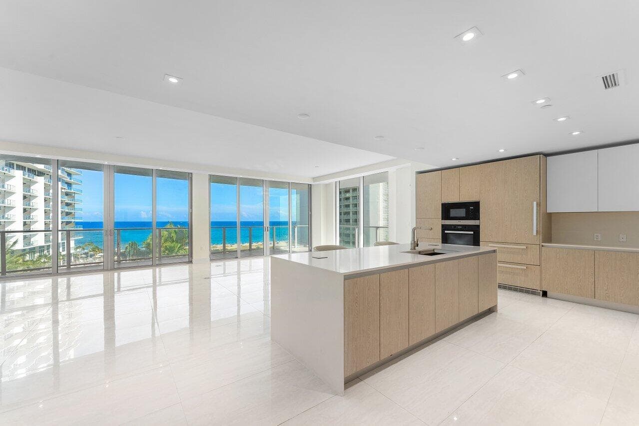 3100 N Ocean Drive P705 photo 3