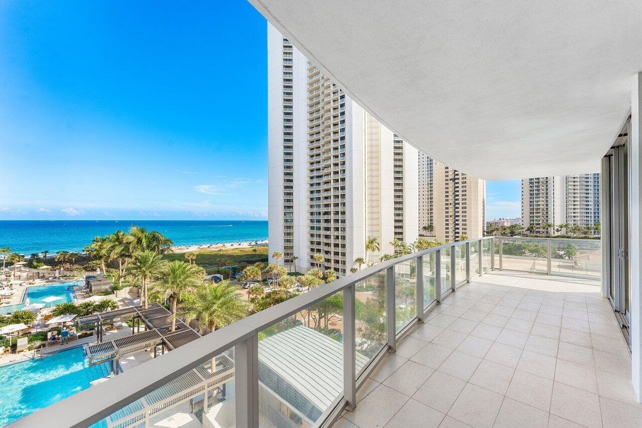 3100 N Ocean Drive P705 photo 10