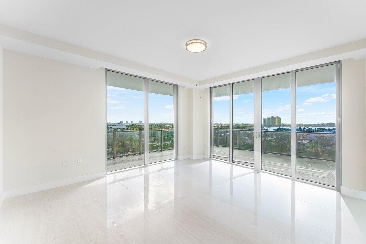 3100 N Ocean Drive P705 photo 14