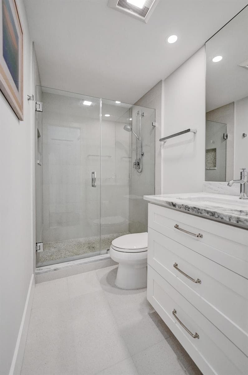3145 NE 48th Court 215 photo 17