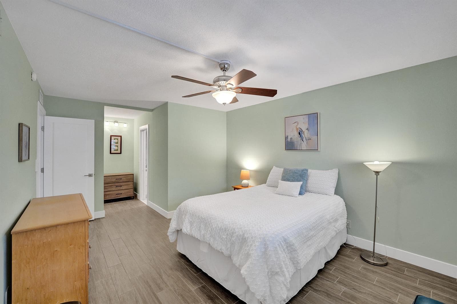 3145 NE 48th Court 215 photo 20