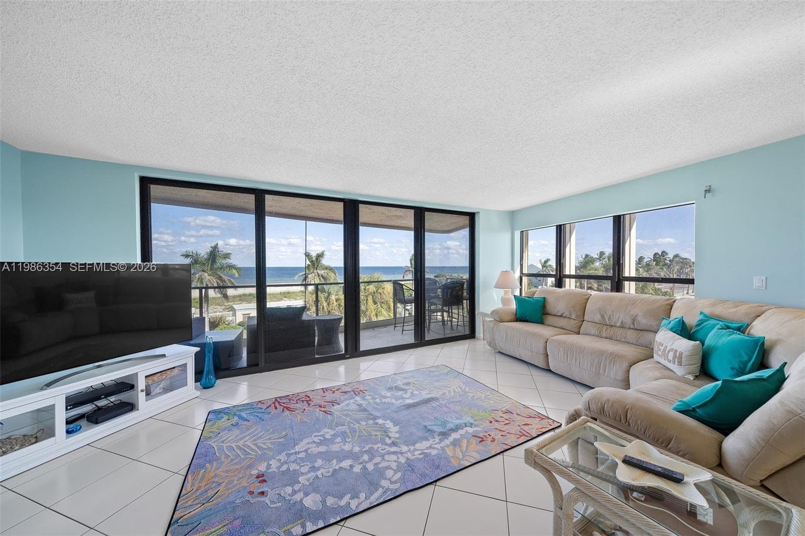 355 E Ocean Dr 401 photo 1