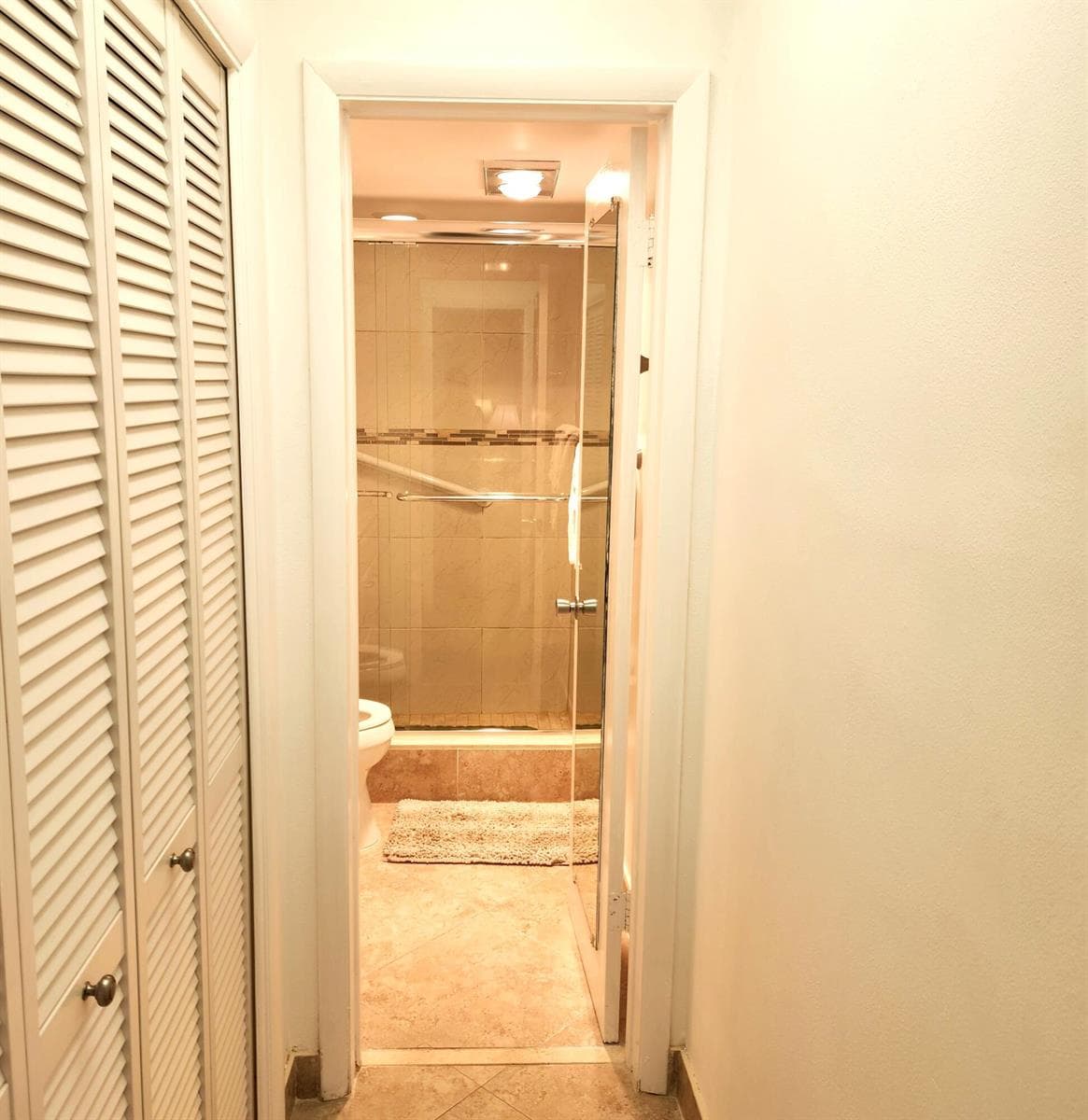 745 SE 19th Avenue 112 photo 9
