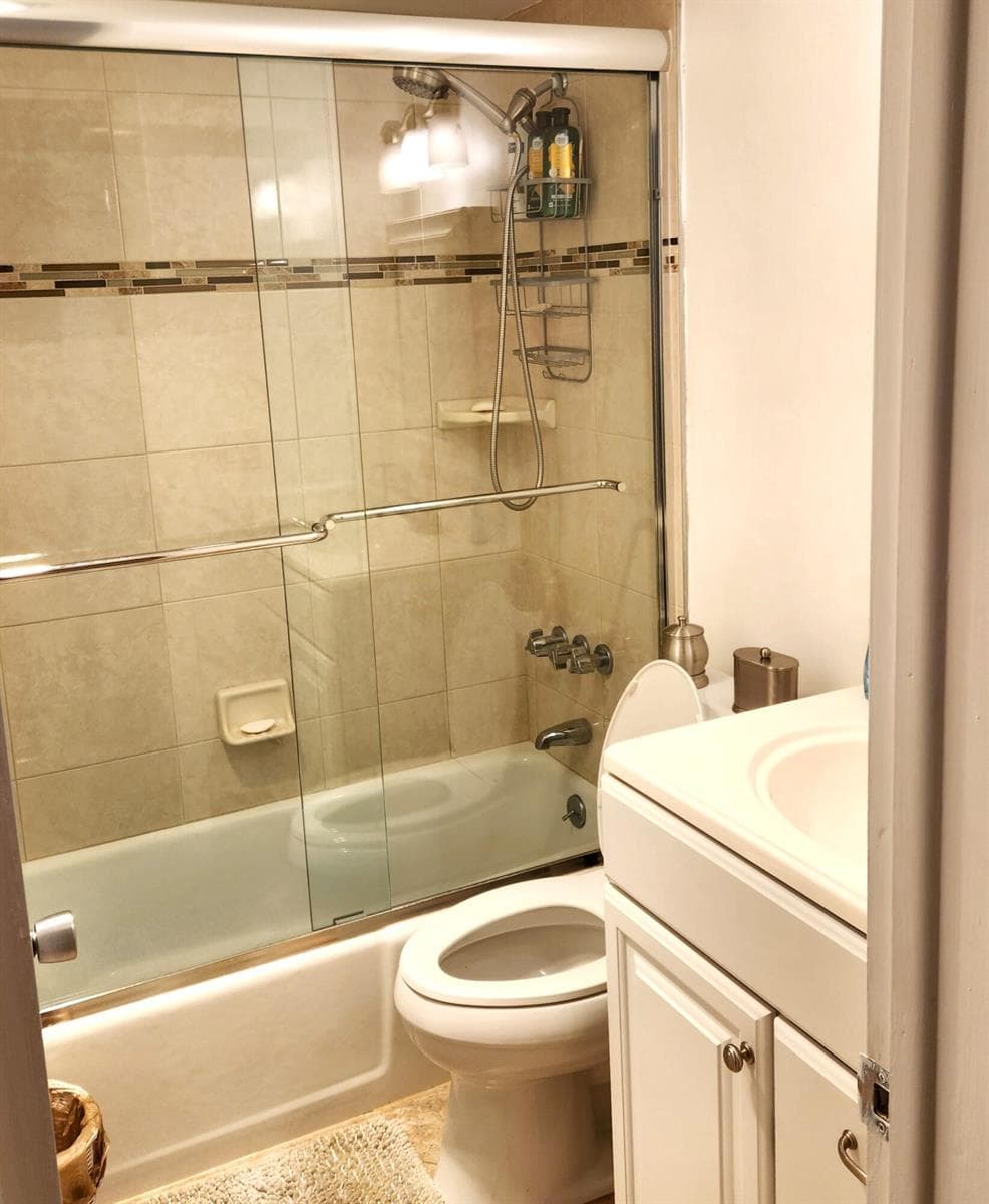 745 SE 19th Avenue 112 photo 11