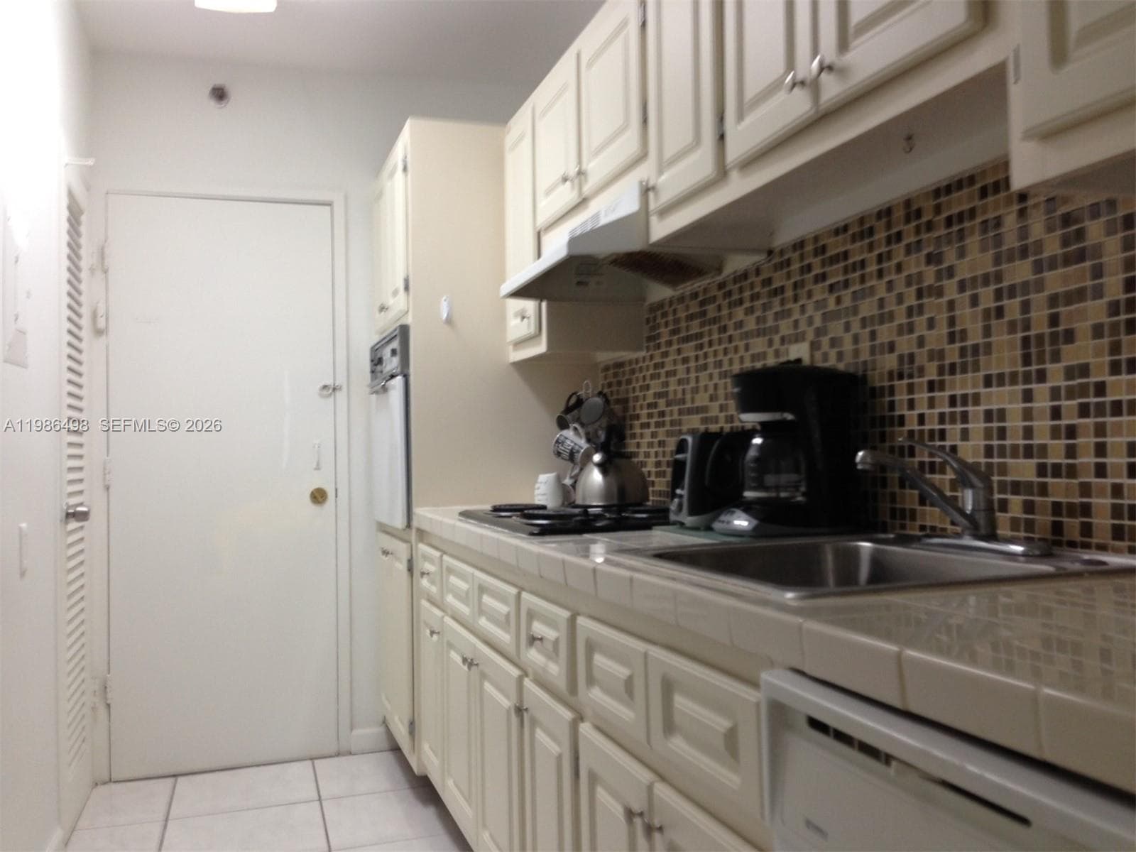 100 Lincoln Rd 336 photo 6
