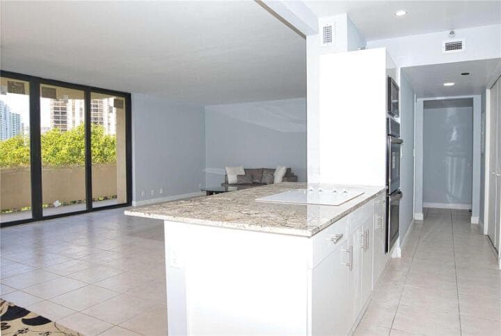 19355 Turnberry Way 3d photo 8