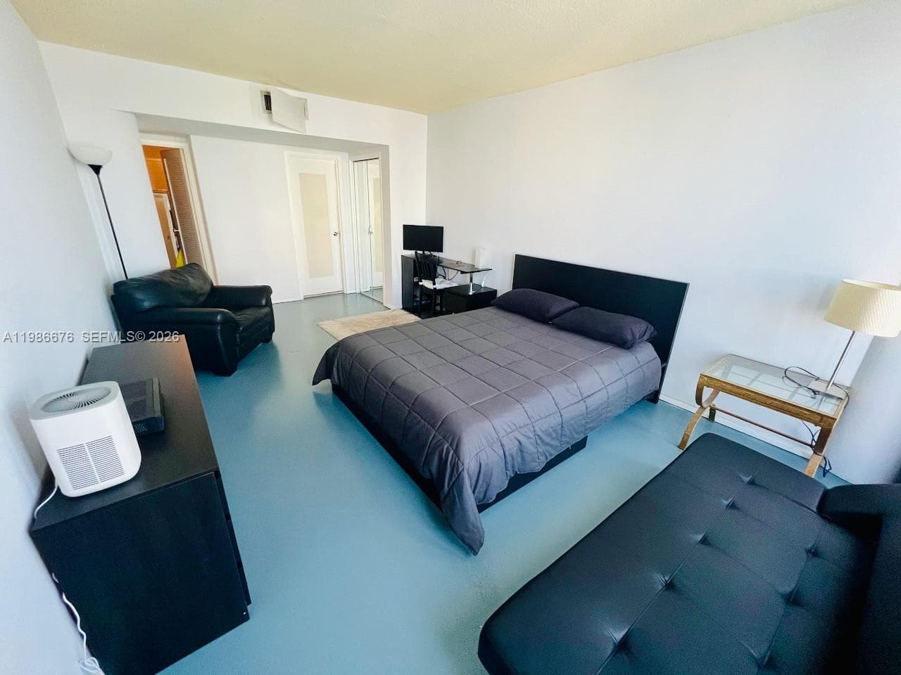 900 Bay Dr 411 photo 6