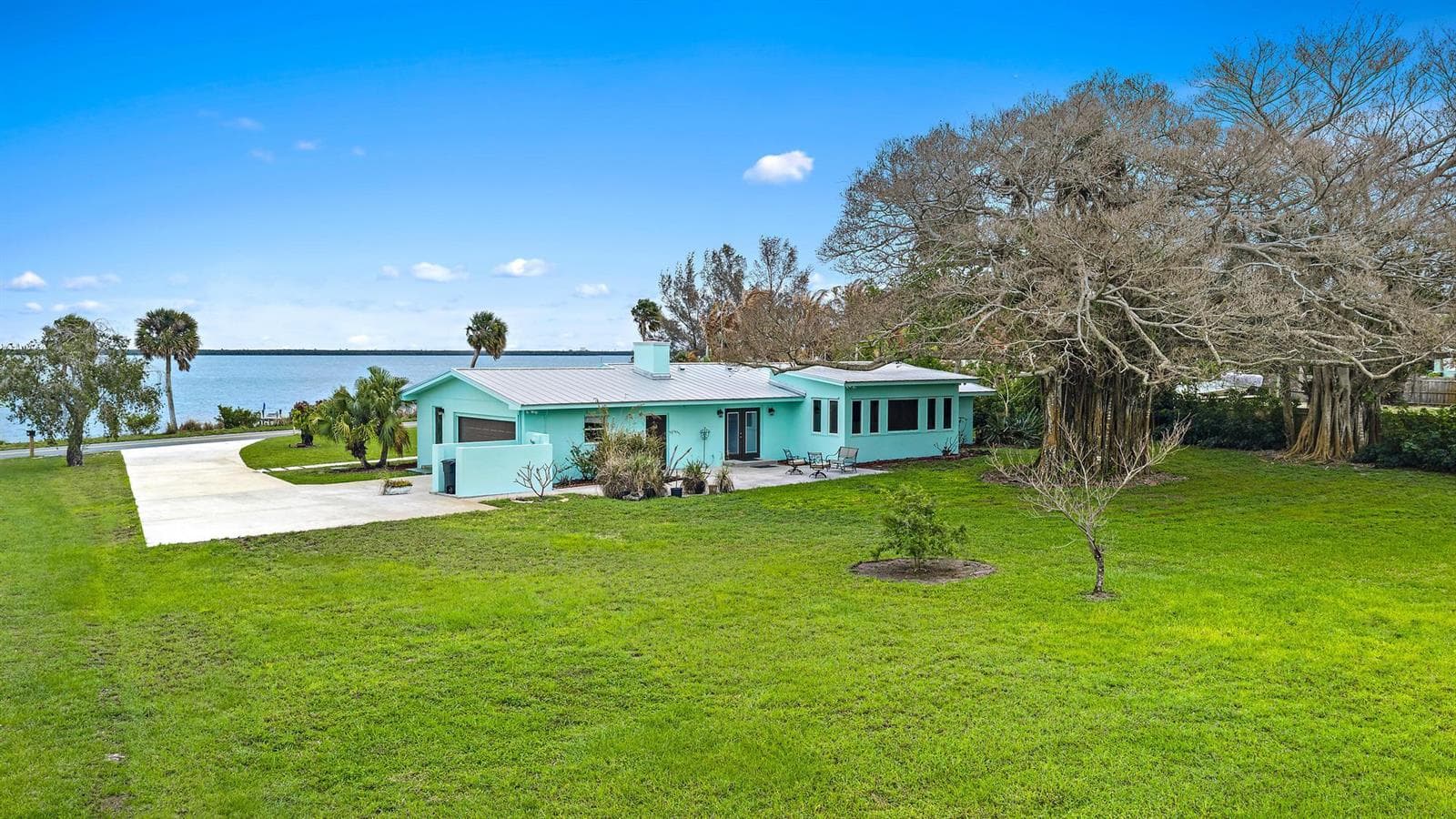6205 S Indian River Drive photo 6