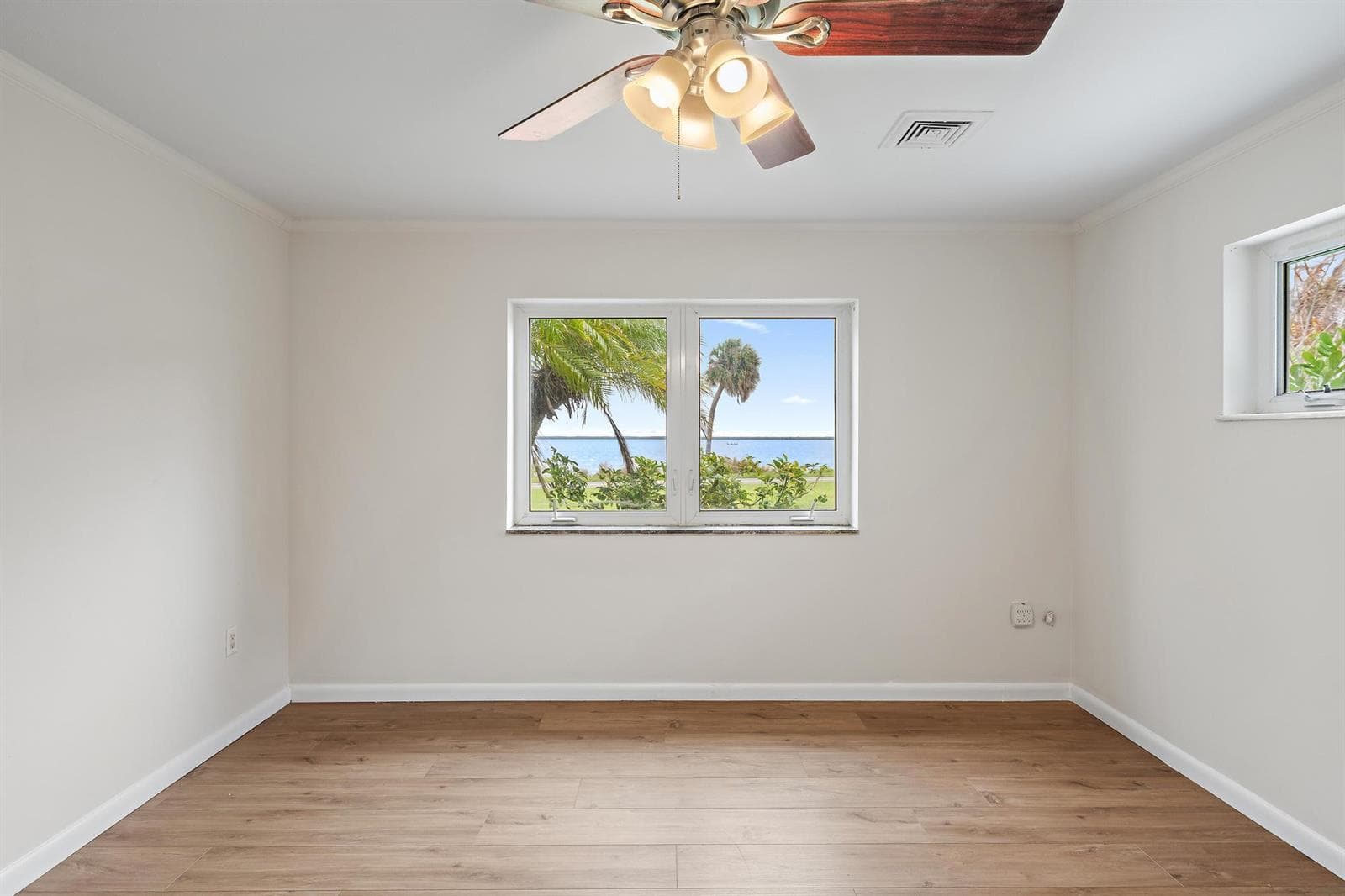 6205 S Indian River Drive photo 22