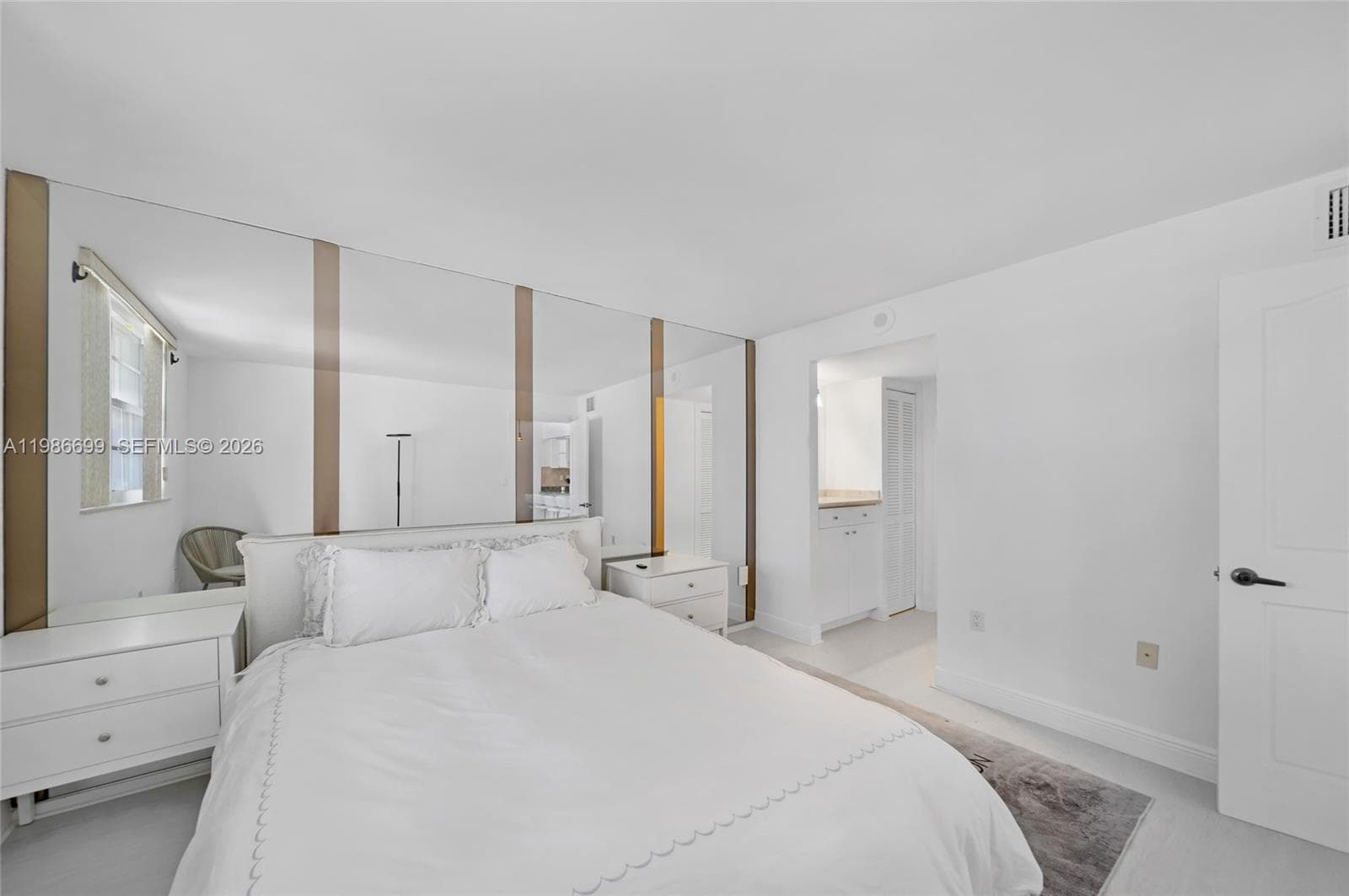 465 Ocean Dr 1102 photo 13