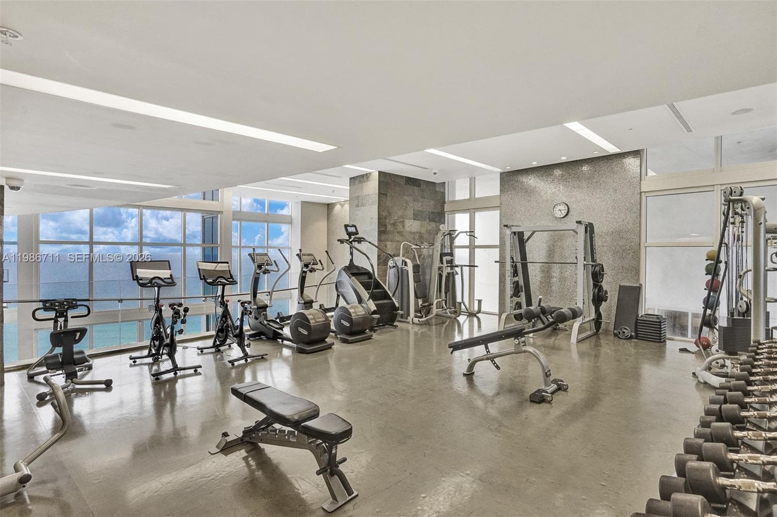 18201 Collins Ave 708 photo 10