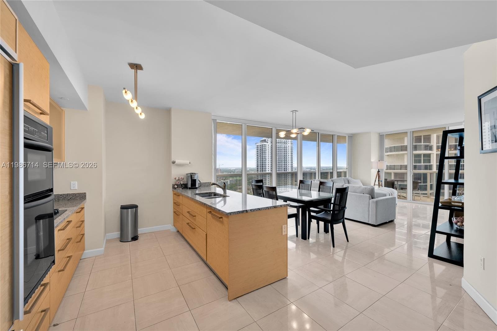 1830 S Ocean Dr 3508 photo 2