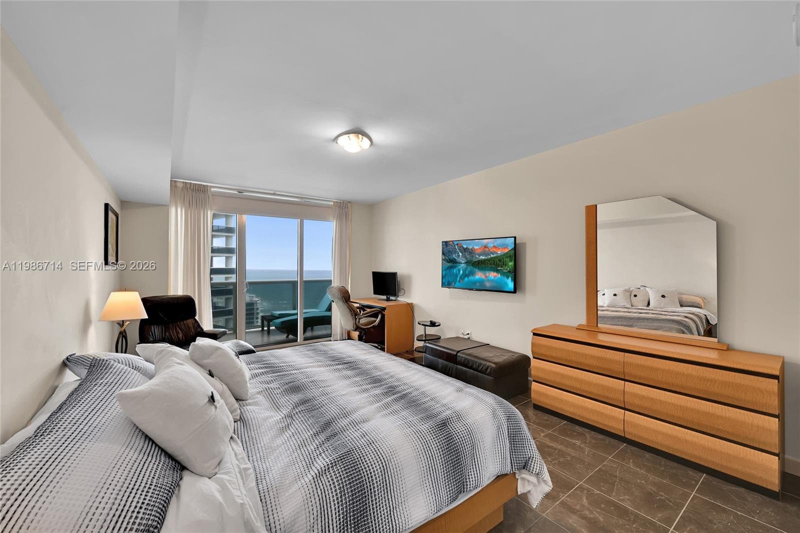 1830 S Ocean Dr 3508 photo 11
