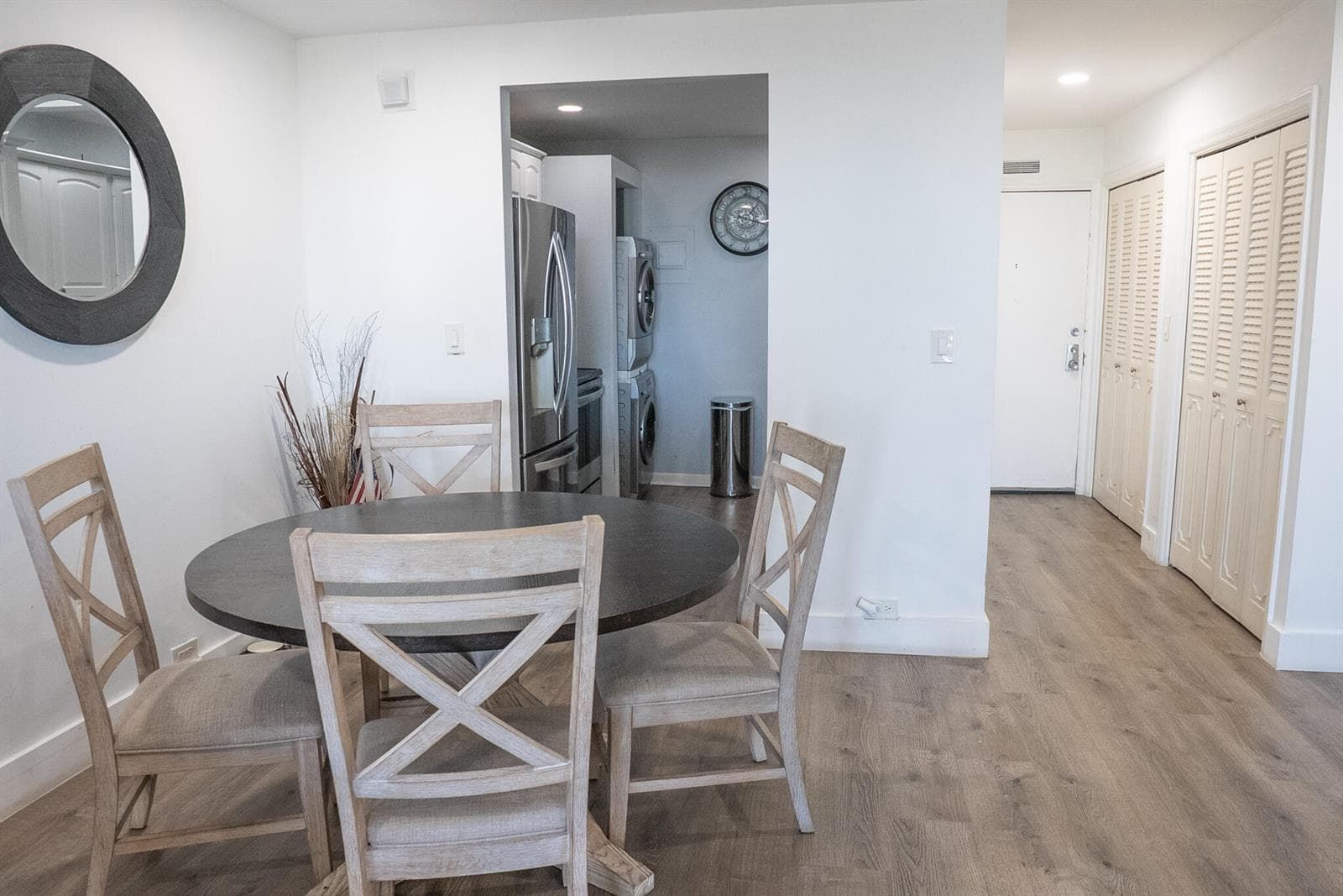 1208 Marine Way 607 photo 6