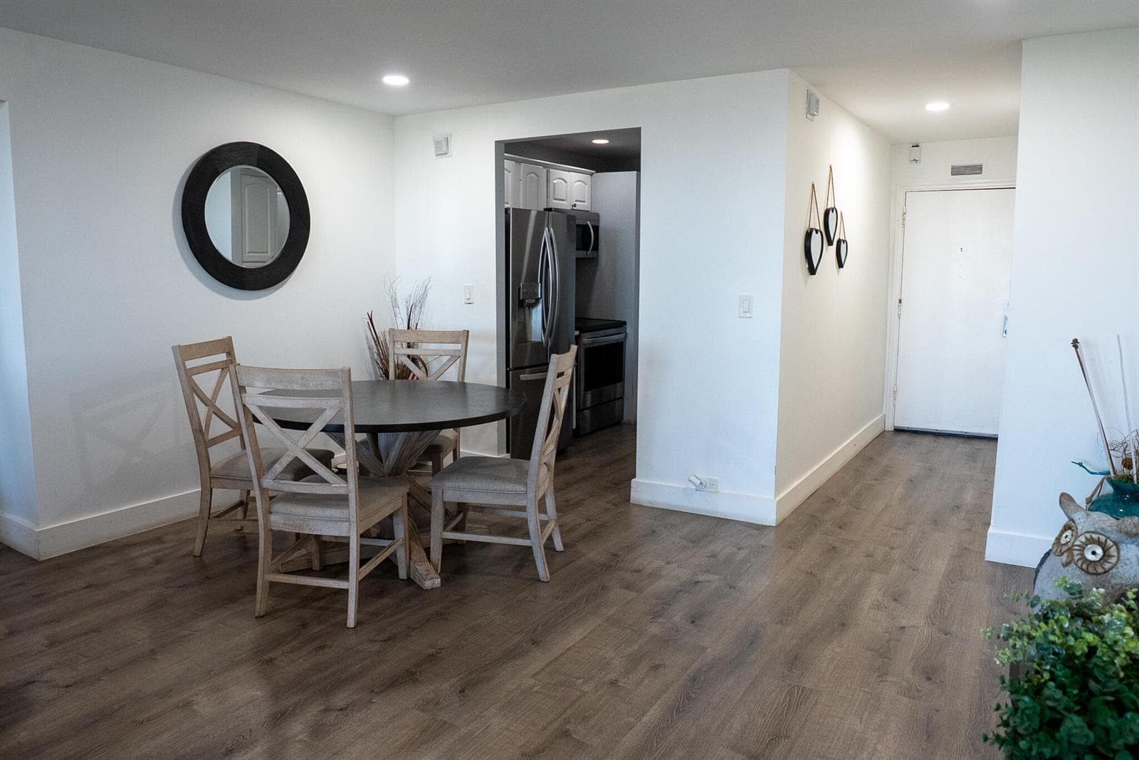 1208 Marine Way 607 photo 5