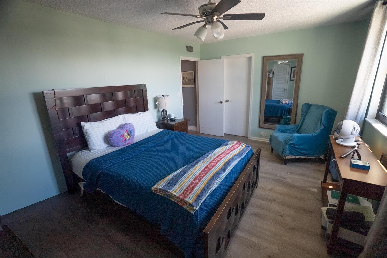 1208 Marine Way 607 photo 9