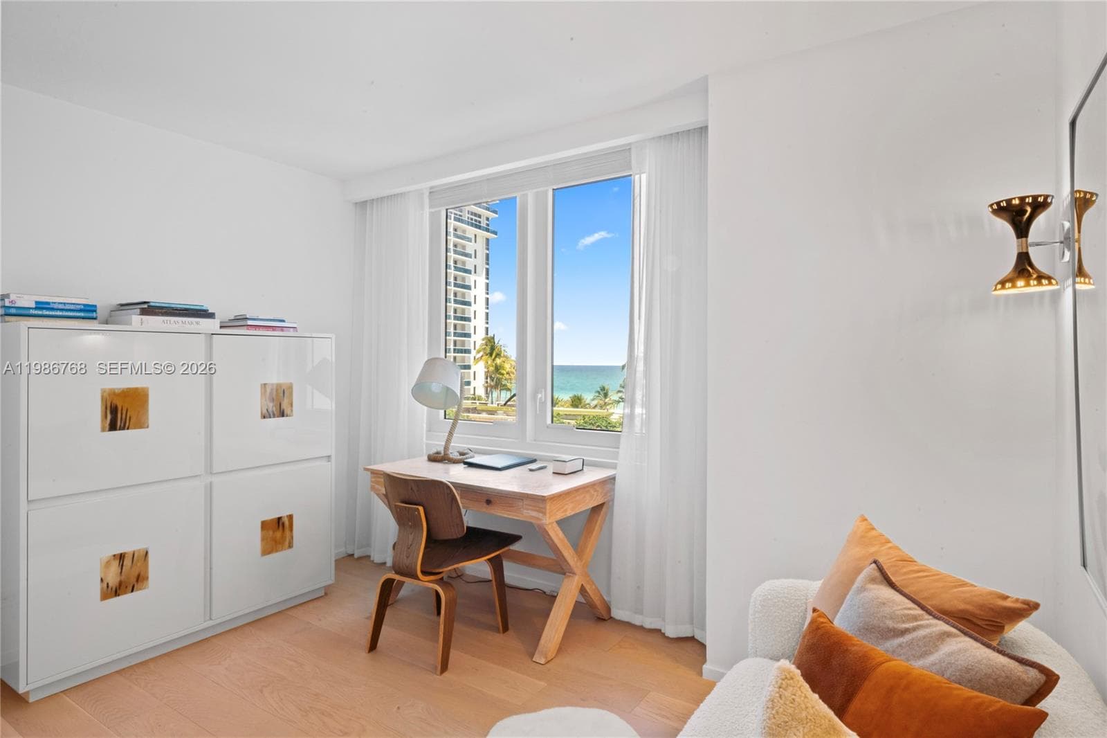 2301 Collins Ave 624 photo 8