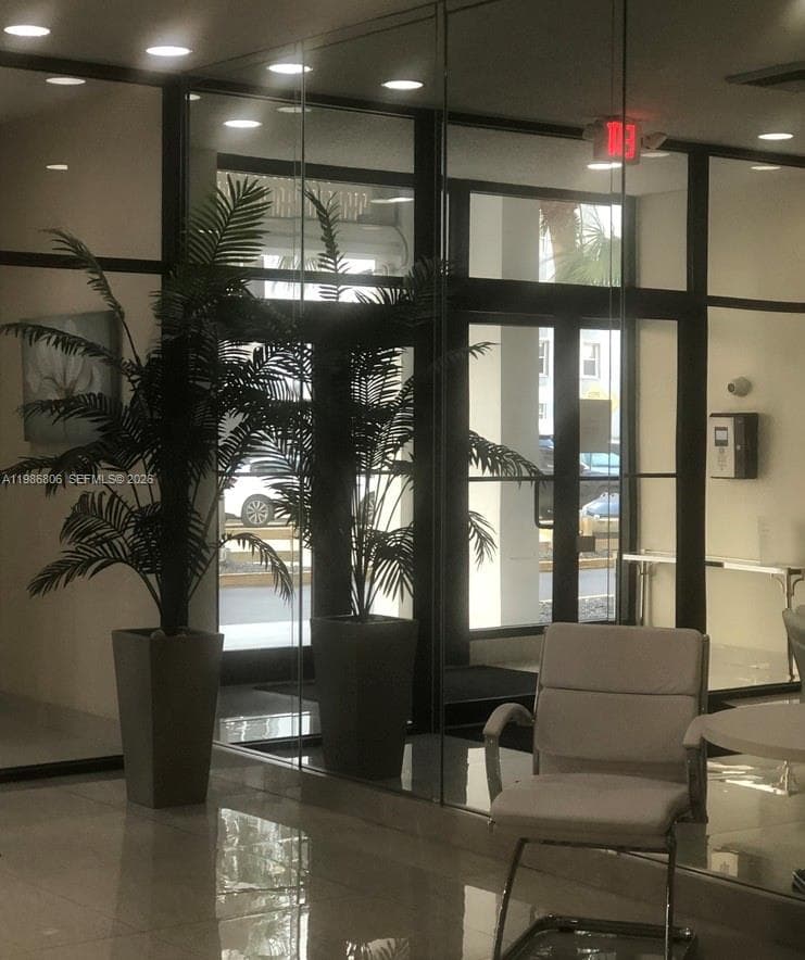 427 Golden Isles Dr 10D photo 6