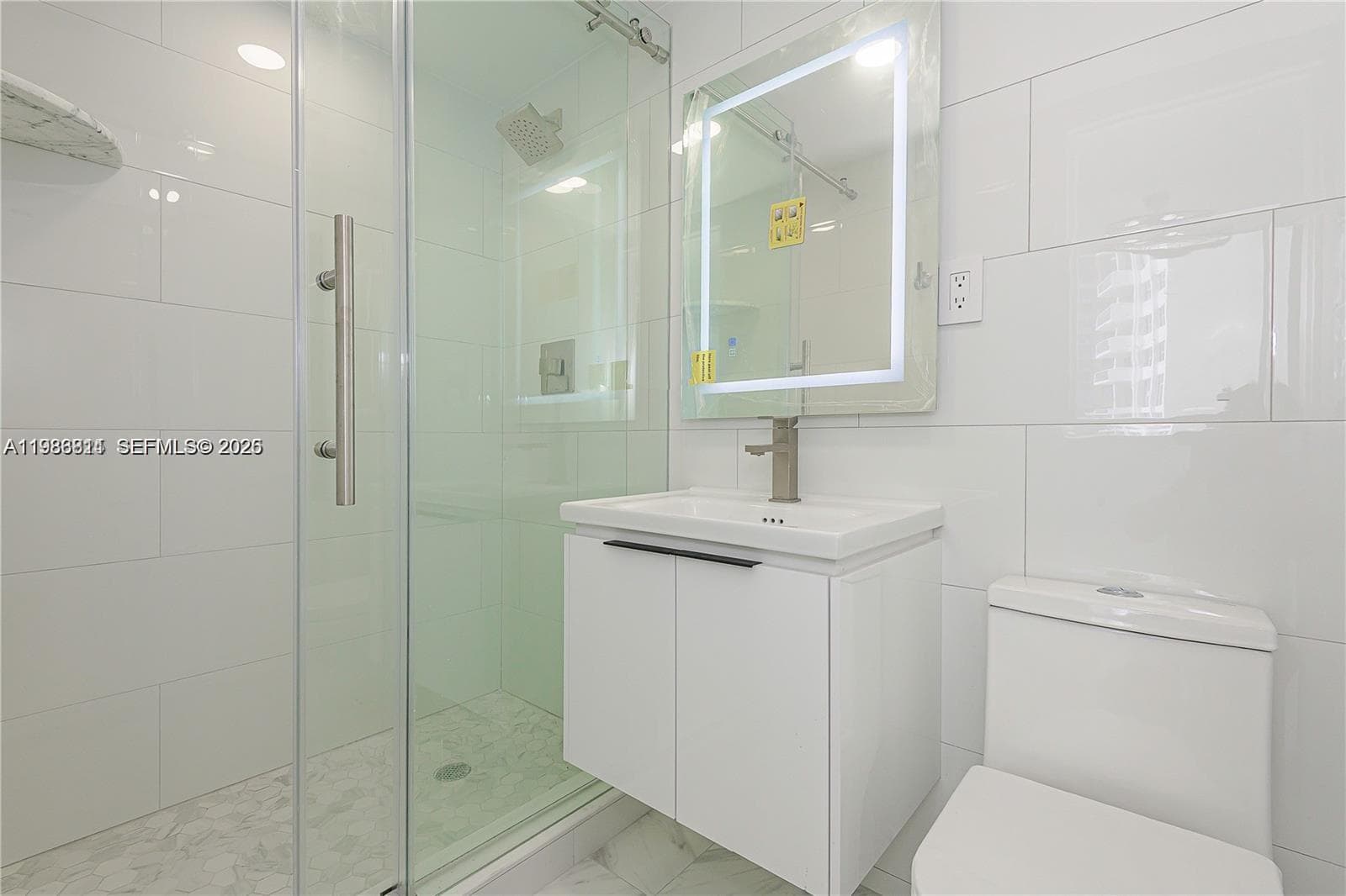 3180 Ocean Dr 706 photo 15