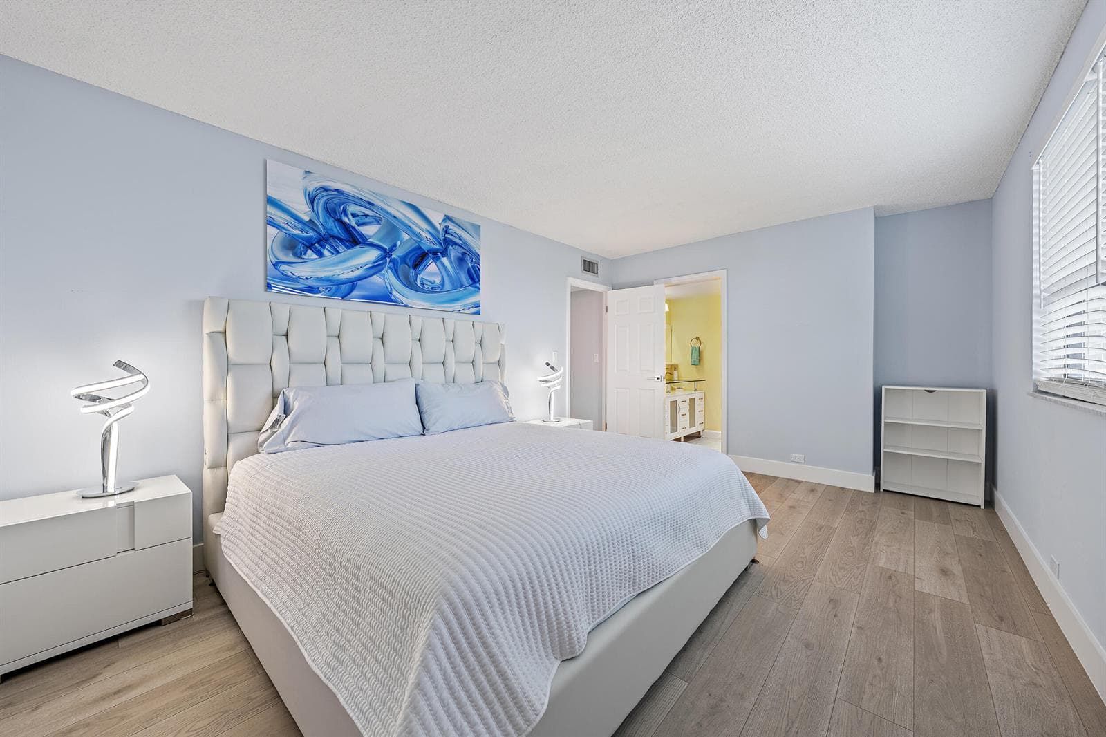 1200 Marine Way 915 (ph7) photo 10