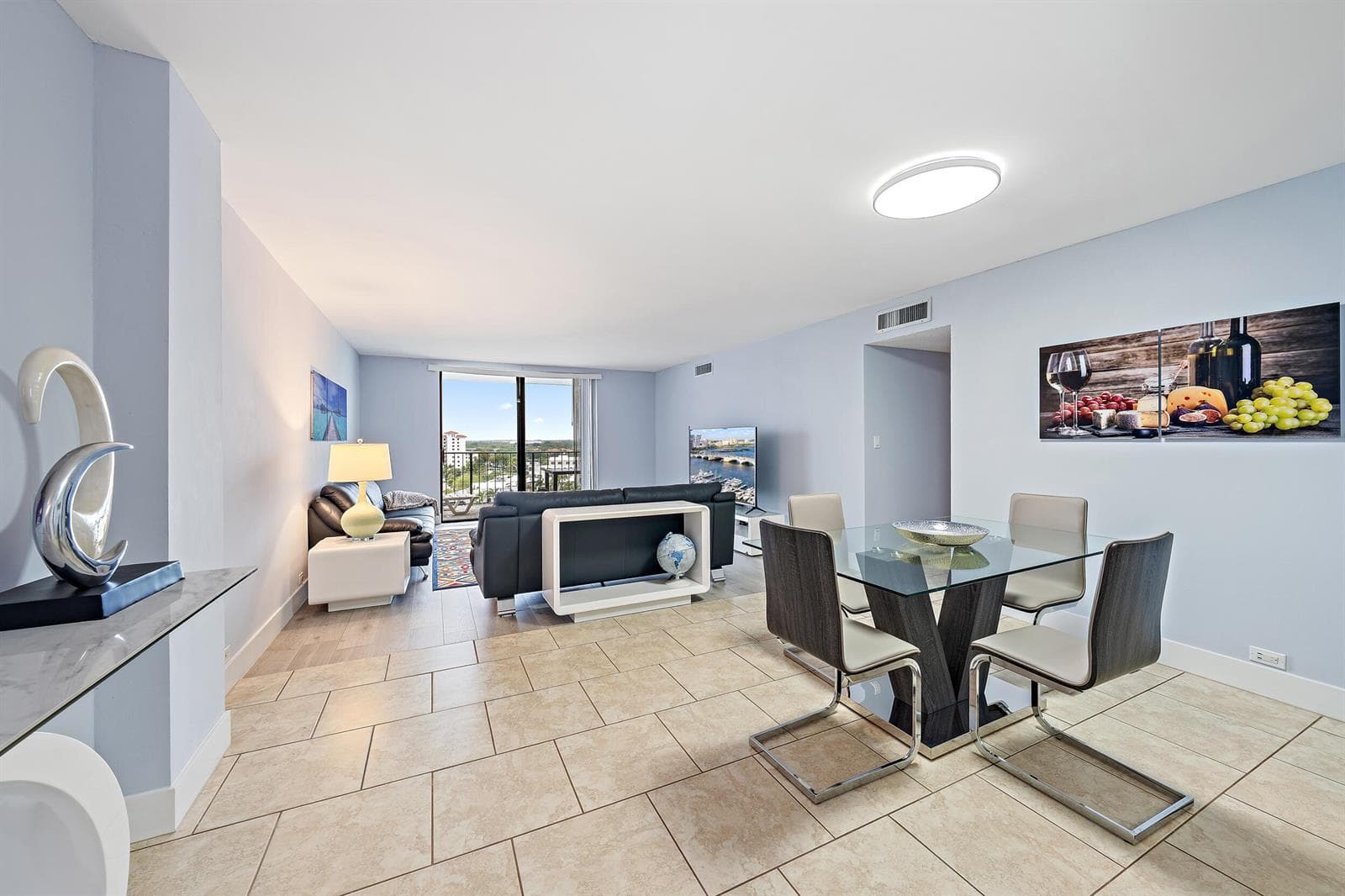 1200 Marine Way 915 (ph7) photo 4