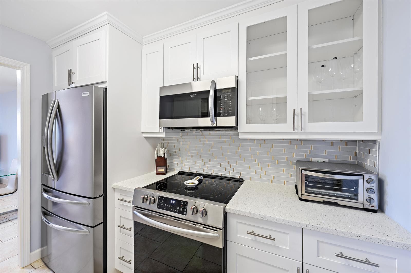 1200 Marine Way 915 (ph7) photo 8