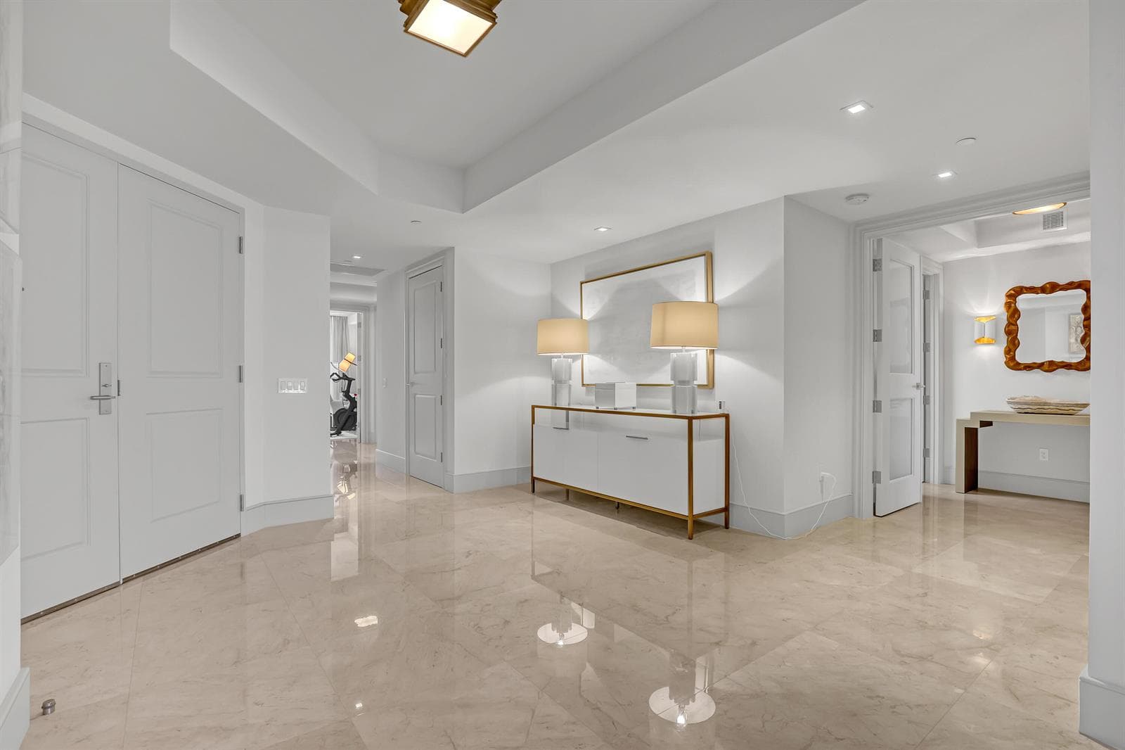 2700 N Ocean Drive 401a photo 3