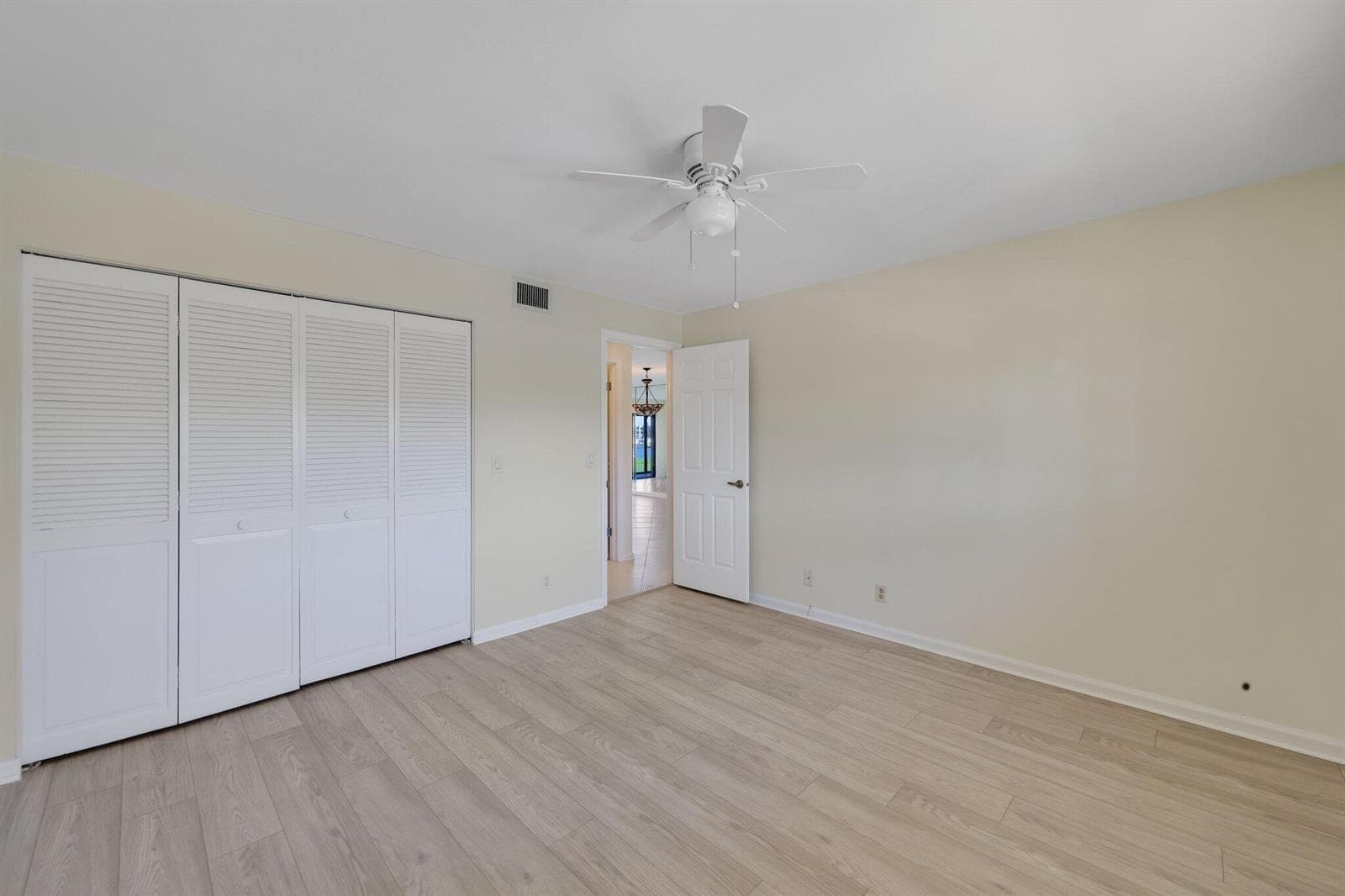 200 Intracoastal Place 206 photo 17