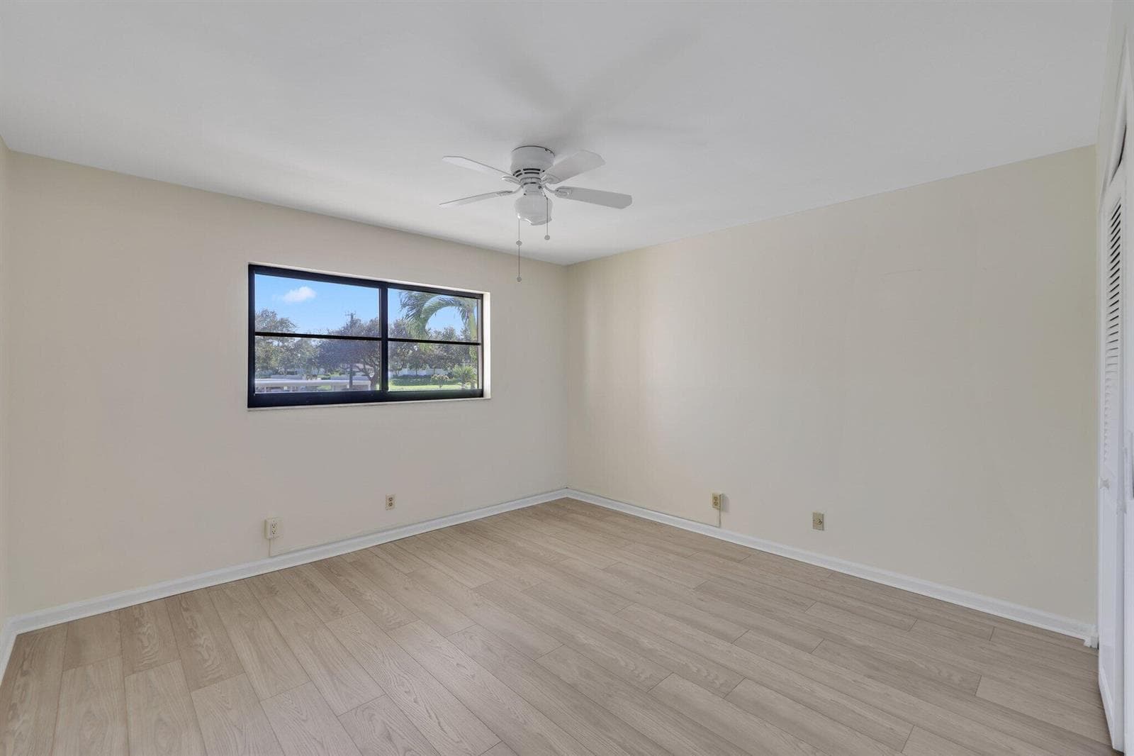 200 Intracoastal Place 206 photo 16