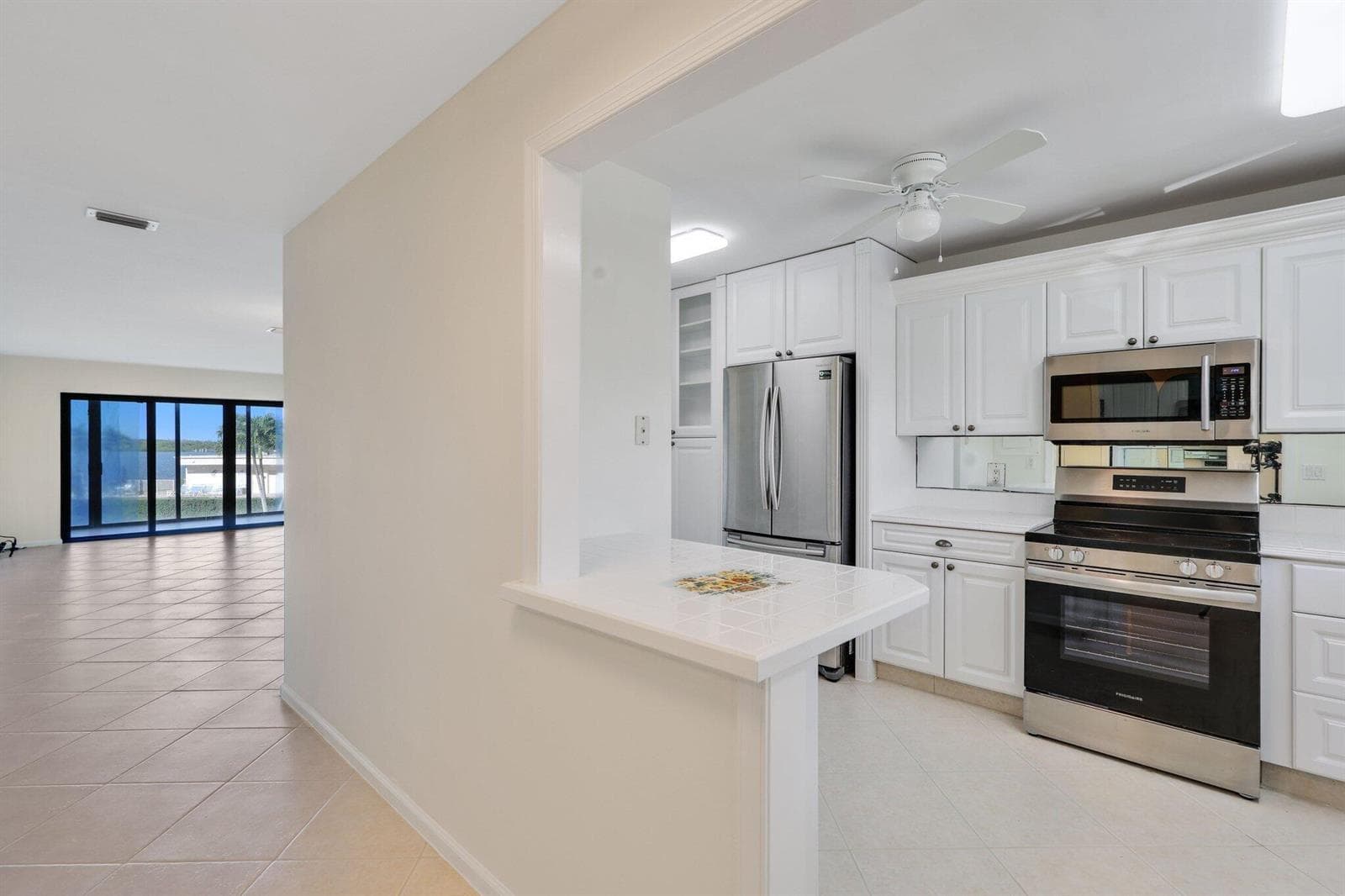 200 Intracoastal Place 206 photo 7