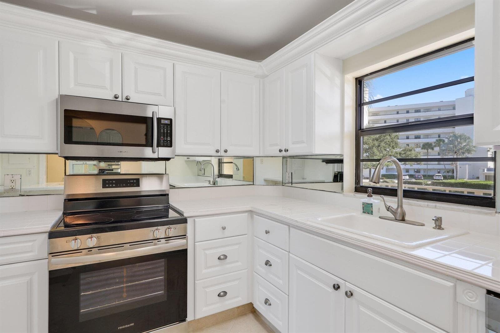 200 Intracoastal Place 206 photo 5